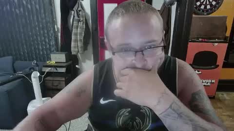 Snapshot of bigdbrillion chatting on 10.05.25 Darryl online show from 10.05.25