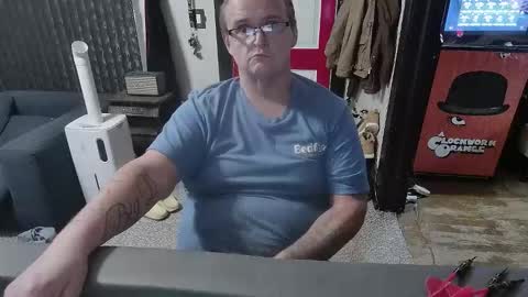 Snapshot of bigdbrillion chatting on 10.31.25 Darryl online show from 10.31.25