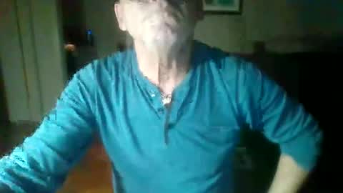 Snapshot of bigdeer581917471 chatting on 01.19.25 bigdeer581917471 online show from 01.19.25