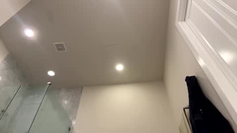 Bandit  Adrienne online show from 02.18.25