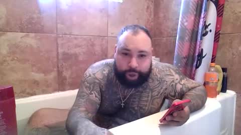 Snapshot of bigdickrican94 chatting on 12.31.24 bigdickrican94 online show from 12.31.24