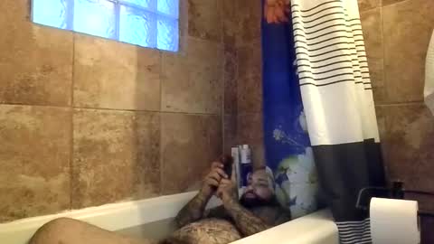 Snapshot of bigdickrican94 chatting on 01.14.25 bigdickrican94 online show from 01.14.25