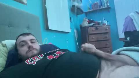 Snapshot of bigdickvin69 chatting on 10.21.25 bigdickvin69 online show from 10.21.25