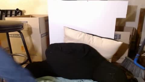 Snapshot of bigfeet420 chatting on 01.28.25 Bigandthick online show from 01.28.25