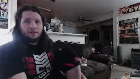 biggerisbetter21 online show from 12.14.25