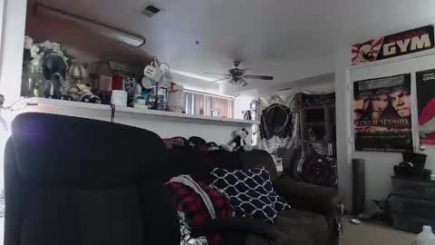 biggerisbetter21 online show from 01.11.26