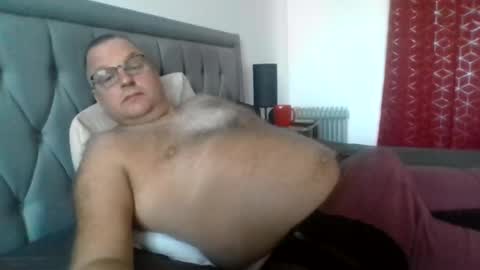 bigguy2014 online show from 09.23.25