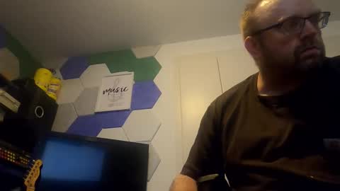 Snapshot of biggydee8989 chatting on 10.28.25 biggydee8989 online show from 10.28.25