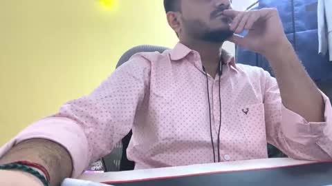 bighandsomesatisfy online show from 01.19.26