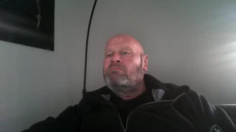 Snapshot of bigmike3339 chatting on 01.10.25 bigmike3339 online show from 01.10.25