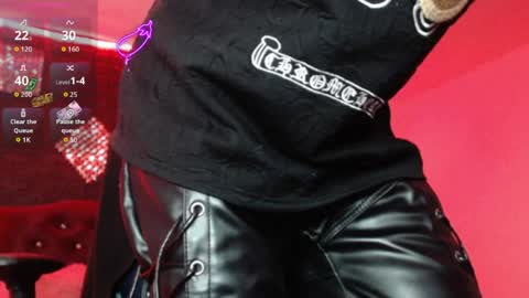 Snapshot of bigpeter_2 chatting on 04.08.26 peter nohax online show from 04.08.26