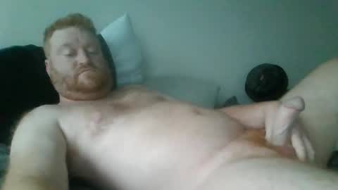 Snapshot of bigred92899 chatting on 10.26.25 bigred92899 online show from 10.26.25