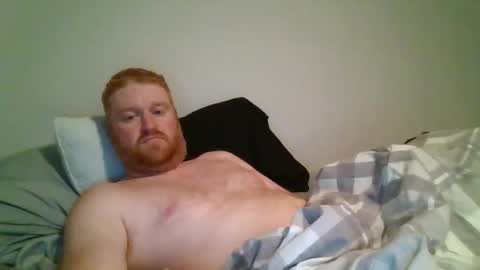 Snapshot of bigred92899 chatting on 04.28.26 bigred92899 online show from 04.28.26