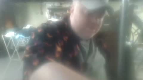 Snapshot of bigred_nyc chatting on 10.29.25 Big Red online show from 10.29.25