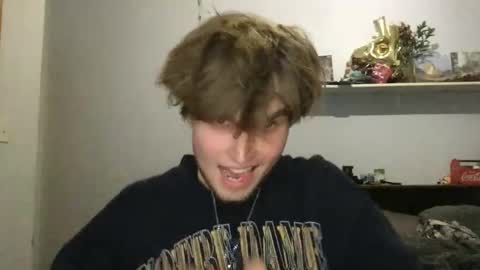 Snapshot of bigskinnyboyshh chatting on 10.24.25 bigskinnyboyshh online show from 10.24.25