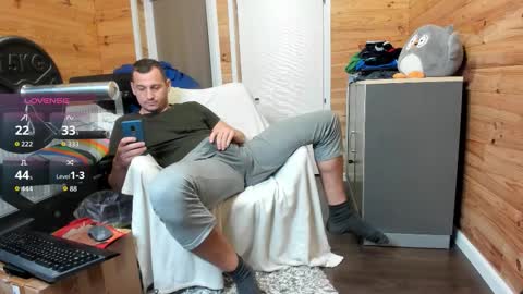 bigsshark online show from 10.29.25