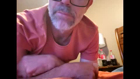 Snapshot of bigstuff674 chatting on 11.01.25 Aka hardwood online show from 11.01.25