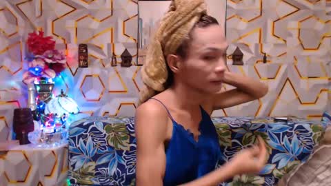 sophia online show from 01.16.25