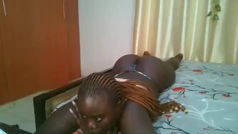 bigtits_baddie online show from 11.26.25