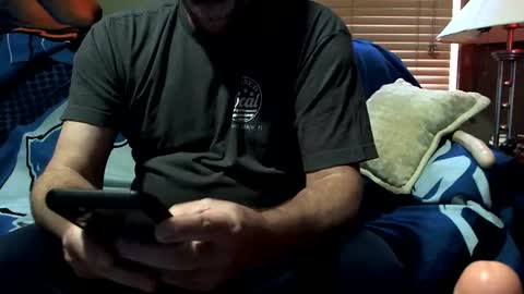 Snapshot of biguylovessuckingcock chatting on 12.25.24 biguylovessuckingcock online show from 12.25.24