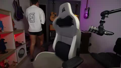 bigxboy96 online show from 01.13.26