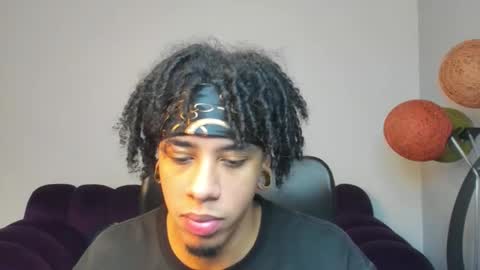 Sebas online show from 10.25.25