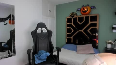 Billie online show from 11.06.25