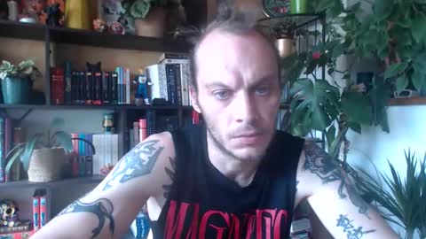 Billy FingerCut online show from 10.06.25