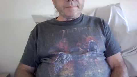 Snapshot of billydubs chatting on 04.23.26 billydubs online show from 04.23.26
