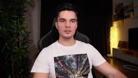 Snapshot of billypassion chatting on 11.13.25 BillyPassion online show from 11.13.25