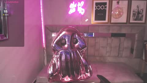 Live 1000pm 600am COLOMBIAN HOUR online show from 02.07.25