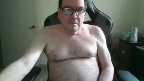 Snapshot of bink195234 chatting on 11.28.25 Bink195234 online show from 11.28.25