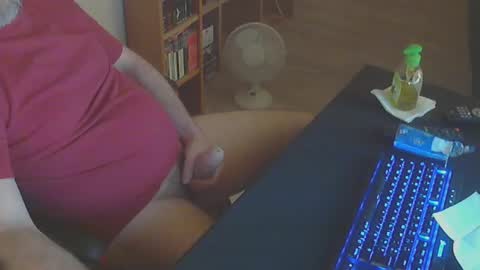 Snapshot of biparislove chatting on 02.06.25 BigDick online show from 02.06.25