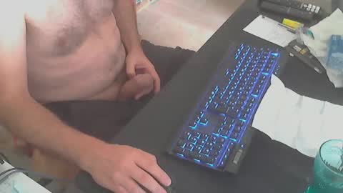 Snapshot of biparislove chatting on 09.10.25 BigDick online show from 09.10.25