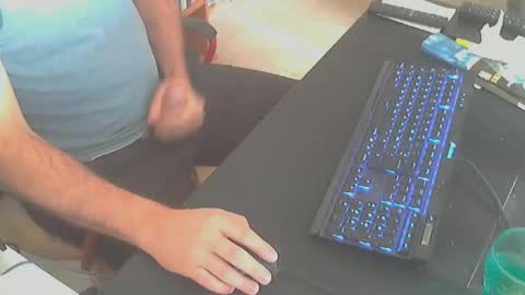 Snapshot of biparislove chatting on 09.16.25 BigDick online show from 09.16.25