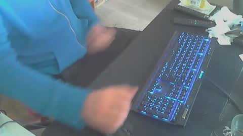 Snapshot of biparislove chatting on 09.24.25 BigDick online show from 09.24.25