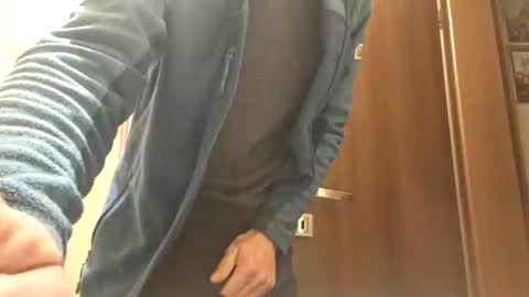 Snapshot of bisexdadd chatting on 12.07.24 bisexdadd online show from 12.07.24