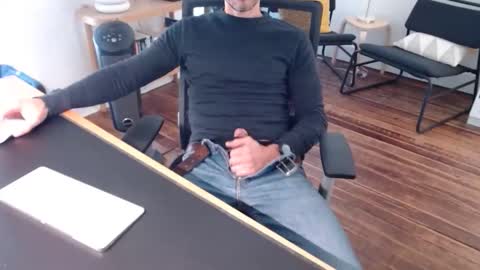 bisexy_man online show from 10.28.25