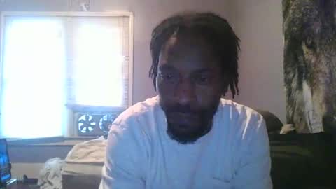 Snapshot of bishop33 chatting on 01.04.25 youbetterwork online show from 01.04.25