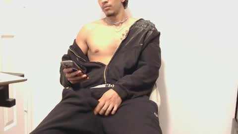 bitix00 online show from 04.02.26