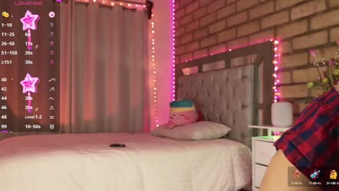 Snapshot of bl_cos chatting on 01.24.25 Biel online show from 01.24.25