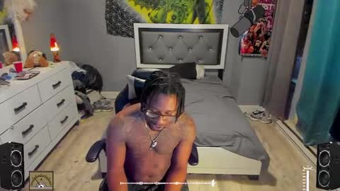 Plant Base Streamers From Pennsylvania online show from 03.12.25