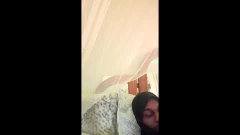 Snapshot of blacctallbull chatting on 09.22.25 blacctallbull online show from 09.22.25