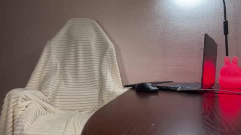 Snapshot of black_alex_ chatting on 10.19.25 Alexandra online show from 10.19.25