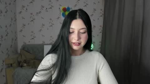 Snapshot of black_berry_bla_ck chatting on 10.03.25 black_berry_bla_ck online show from 10.03.25