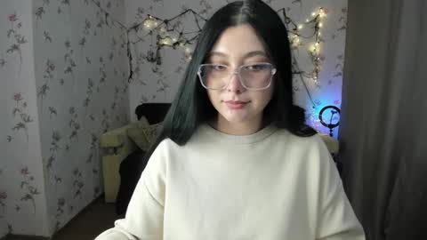 Snapshot of black_berry_bla_ck chatting on 10.30.25 black_berry_bla_ck online show from 10.30.25