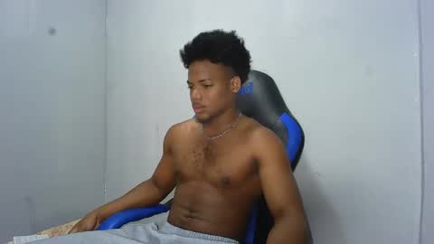 Snapshot of black_dicck chatting on 05.02.26 tu morenito online show from 05.02.26
