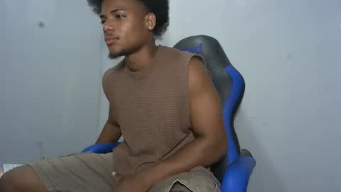 Snapshot of black_dicck chatting on 05.27.26 tu morenito online show from 05.27.26