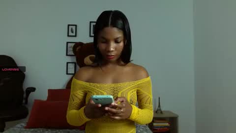 Snapshot of black_girl99 chatting on 10.25.25 Chicago sexy online show from 10.25.25