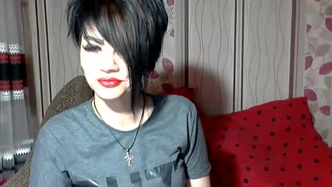 black_hot_01 online show from 12.03.24